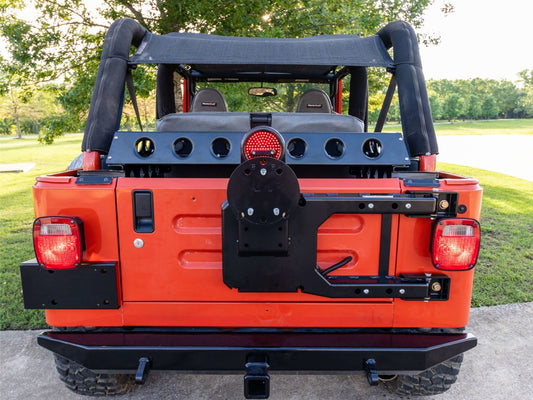 Rusty's Tire Carrier - 1997-2006 TJ / LJ Wrangler