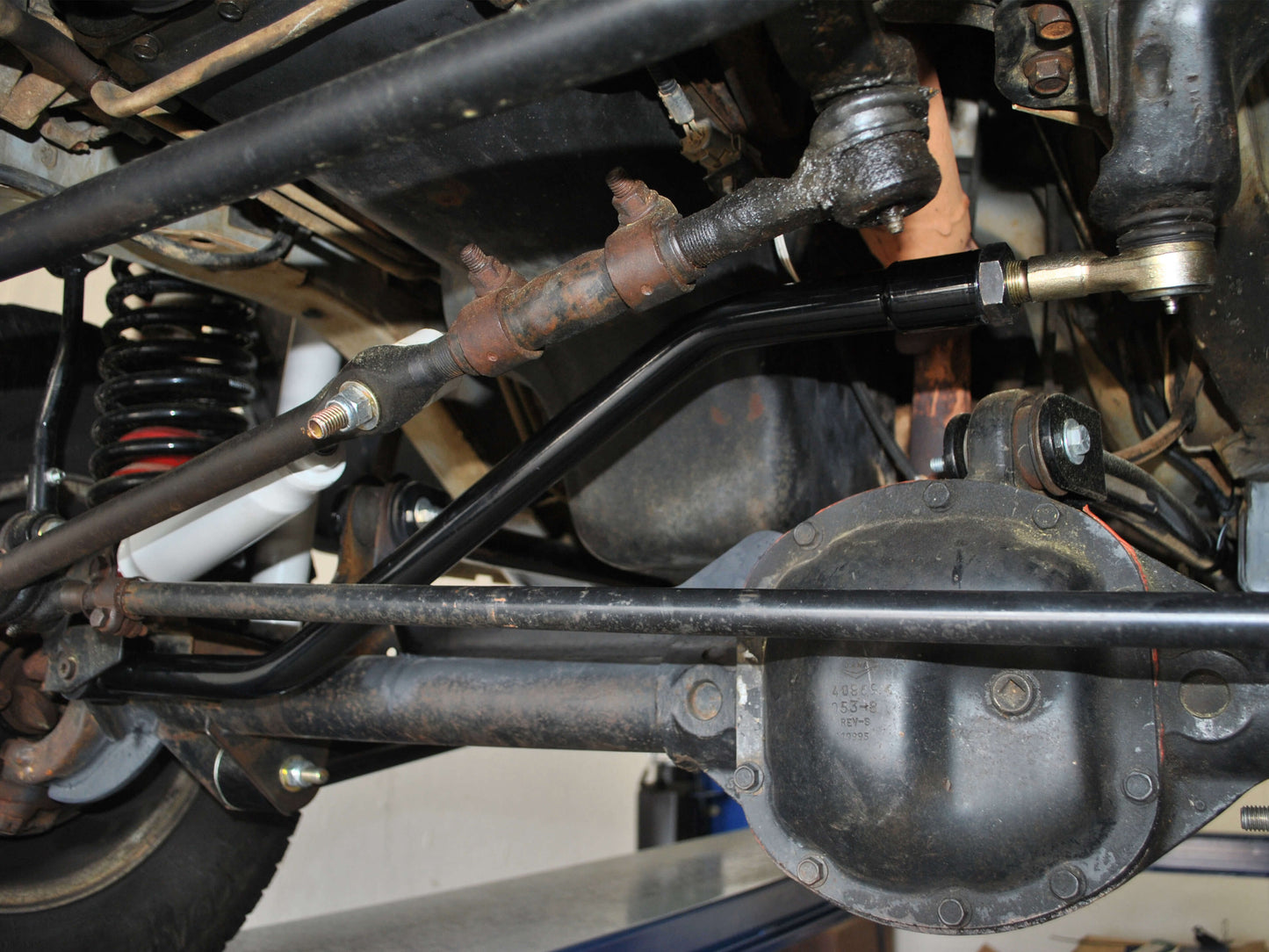 Rusty's Adjustable Front Track Bar - 0-2" Lift (TJ, XJ, ZJ)