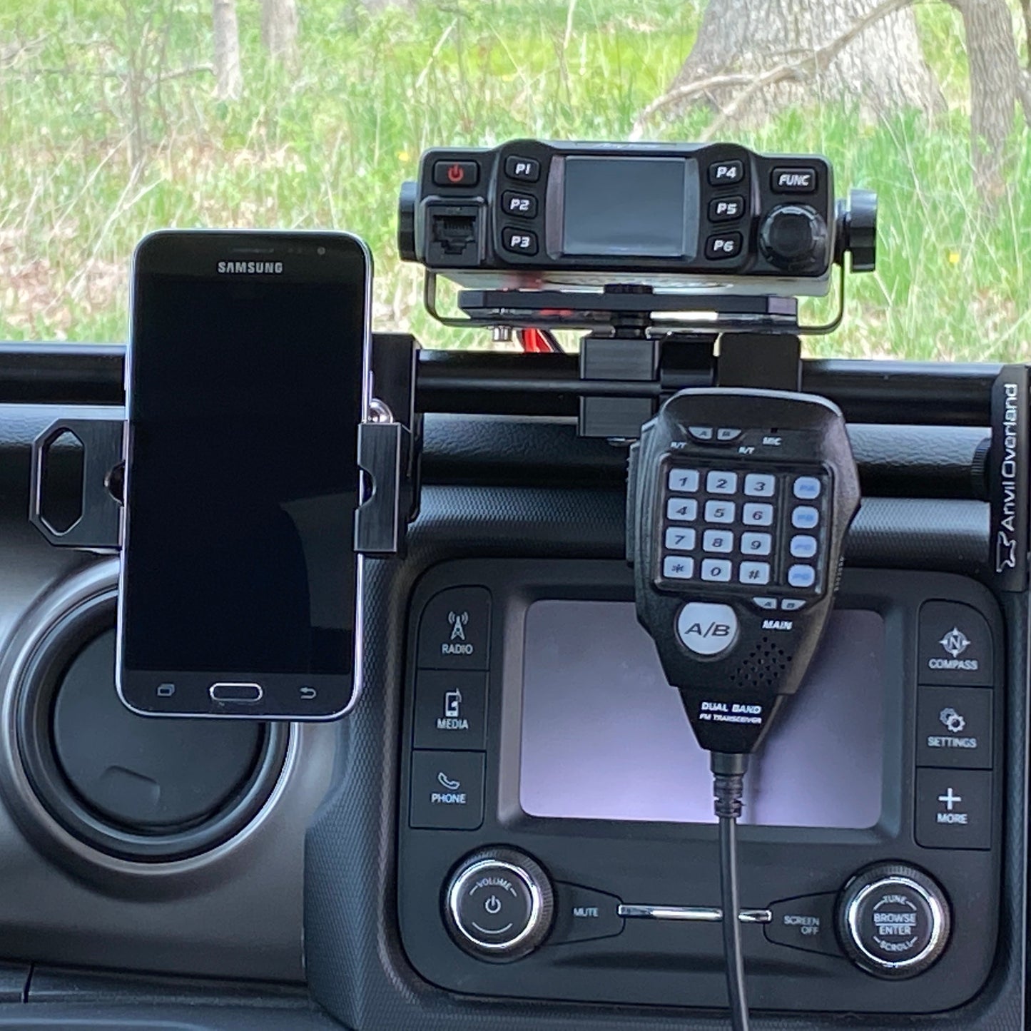 Mobile CB/HAM Radio Mount