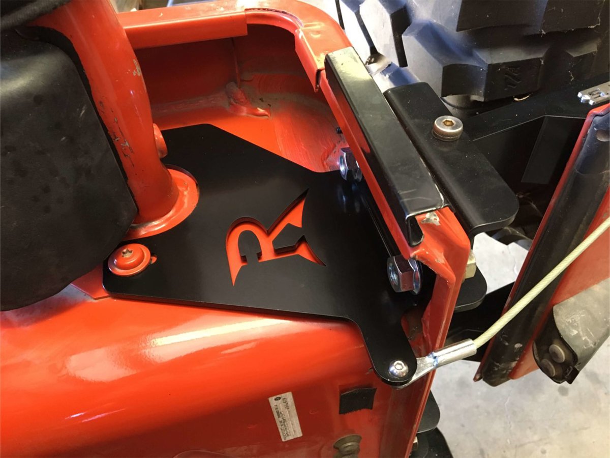 Rusty's Tire Carrier - 1997-2006 TJ / LJ Wrangler